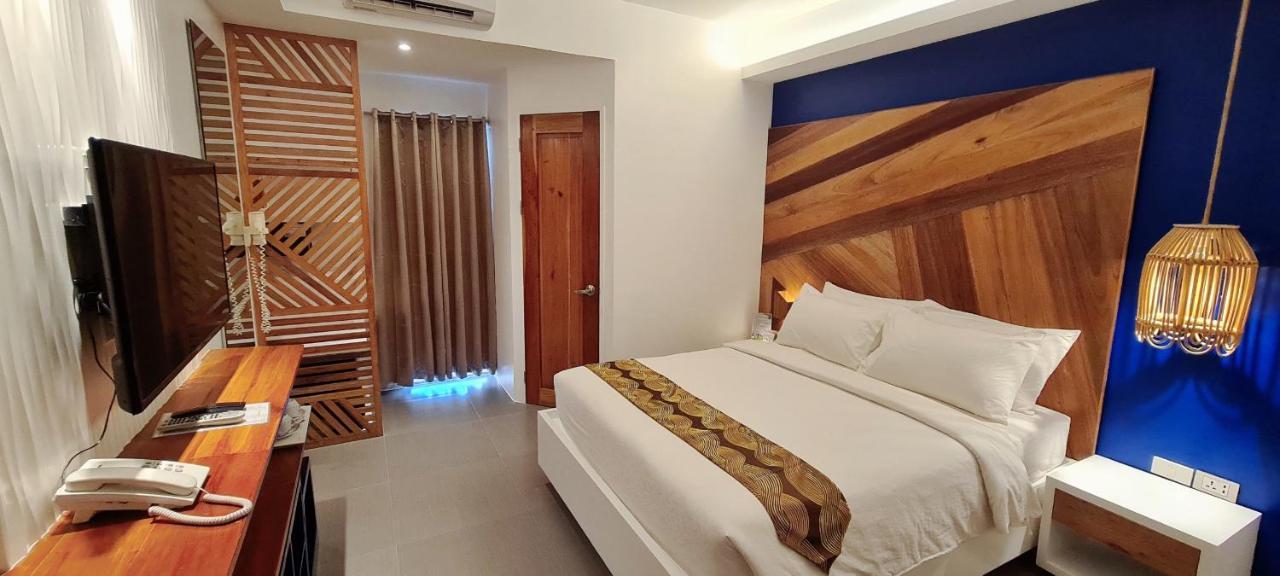 The Paragon Boracay Suites Manoc-Manoc Εξωτερικό φωτογραφία